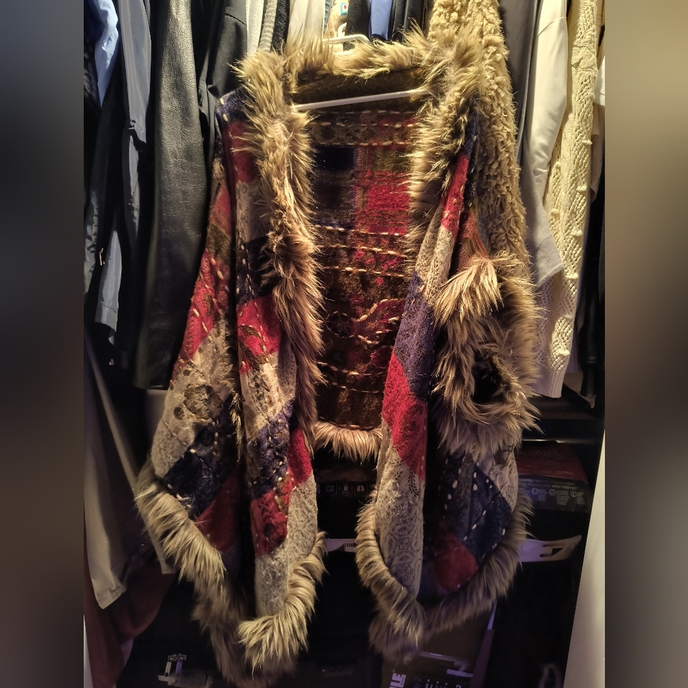 Multicolor Patchwork Fur-Trimmed Shawl